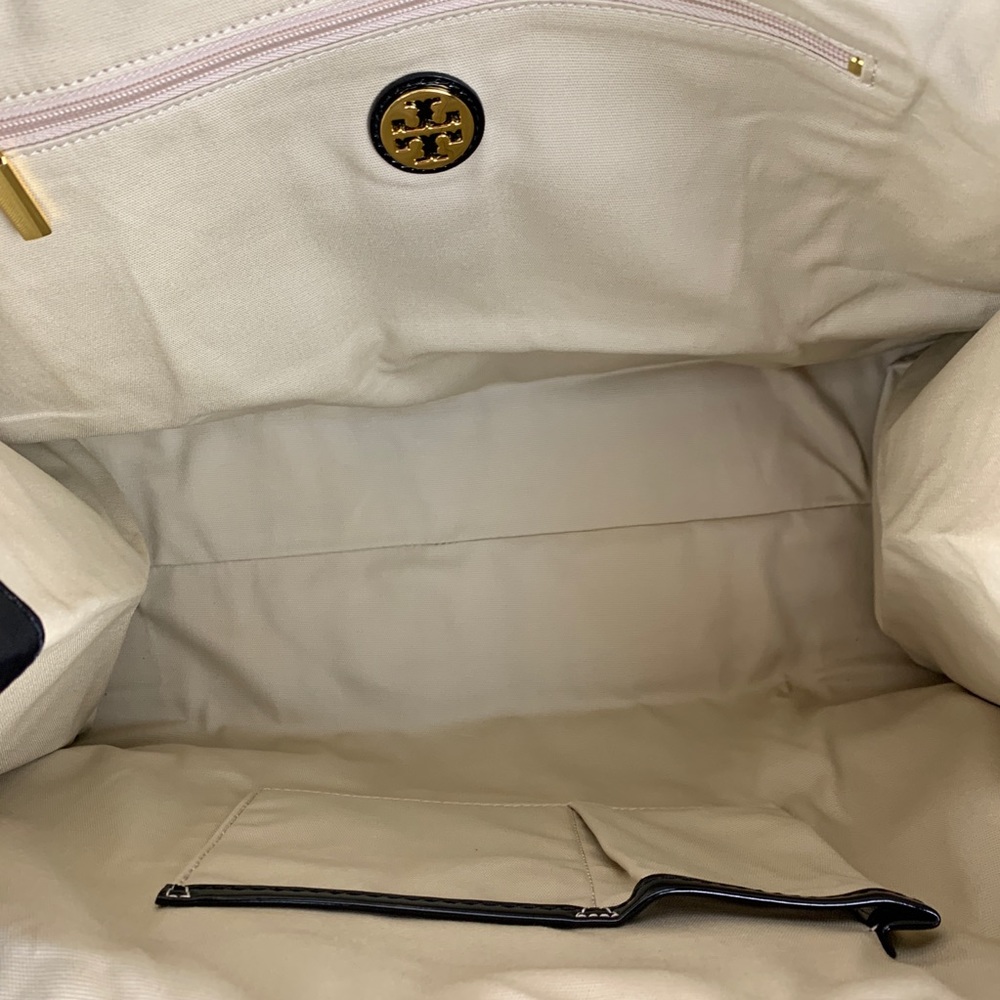 New Tory Burch Ella Black Expandable Nylon Tote - Picture 8 of 8